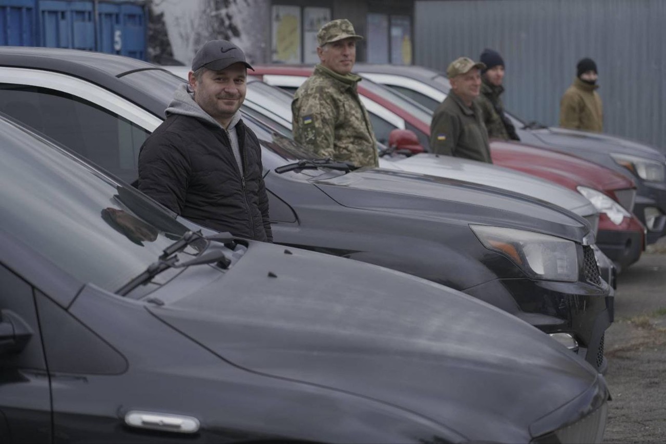 "Сталевий фронт" Ахметова забезпечив 157-му бригаду мобільними Starlink та комплектуючими для БПЛА